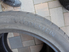 Vredestein Wintrac Xtreme 285/40 R22 110W č.46z - 4