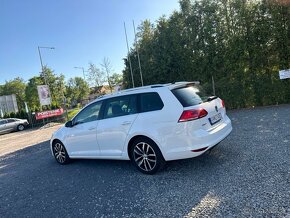 Volkswagen Golf Variant 1.6 TDI Highline - 4