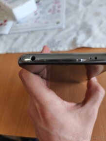 Predám zachovalý Xiaomi mi 10 Lite 5G - 4