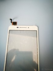 Lenovo A5000 dotyková plocha - 4