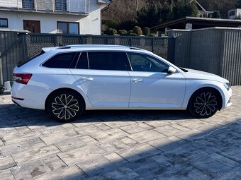 Škoda Superb Combi 2.0 TDI SCR L&K 4x4 DSG 2021 200PS - 4