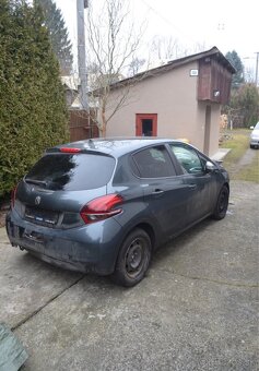 Predám Peugeot 208 2017 - 4