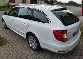 Škoda Superb 2,0 TDI DSG 125KW XENON KOMBI nafta automat - 4