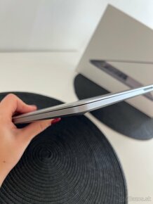 MacBook Pro 15" 2019 - 4