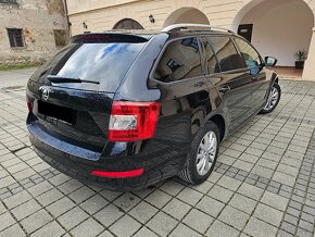 Škoda Octavia Combi 2.0 TDI M6 DVD Koža R16 - 4