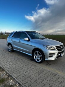 Mercedes Benz ML350 - 4