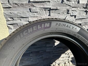 215/55 R17 94V letné MICHELIN - 4