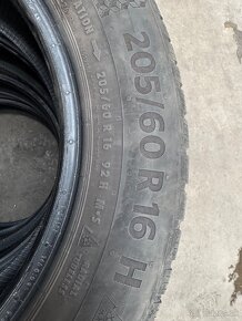 Continental 205/60R16 - 4