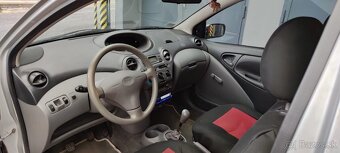 Toyota Yaris 1.0 VVTi, 3dv. r.v. 1999 - 4