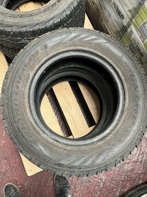 205/70 r15 DUNLOP AT3 - 4