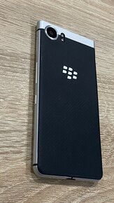 Black Berry Keyone - 4