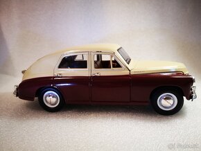 Predám nový kovový model auta veterána Gaz M20 Pobeda 1:24, - 4