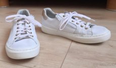 Bielo-zlaté botasky Lasocki veľkosť 35 - 4