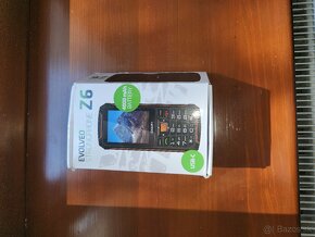 Evolveo StrongPhone Z6 - 4