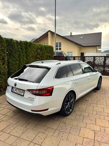 Skoda Superb 2.OTDI Style 4x4 140kw - 4