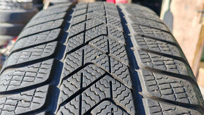 Zimné pneu 225/60 R17 --- PIRELLI - 4