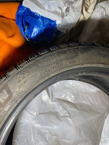 Zimne pneumatiky 225/45r17 - 4