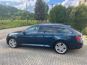 ŠKODA SUPERB COMBI 2.0TDI - 4