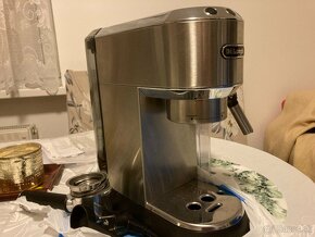 De'Longhi Dedica EC 685 - 4