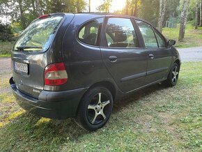 Predám Renault Scenic 1.9 dti,rok 2002 - 4