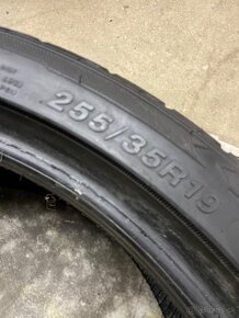 Tracmax 255/35 R19 2x=100€ - 4