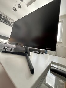 LCD monitor 24" Samsung F24T350 - 4