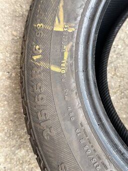 215/65R16 - 4