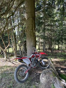 Honda CRF250R - 4