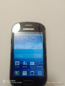 Samsung Galaxy fame GT-S6810P - 4