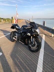 Suzuki GSX-R 600 k6 - 4