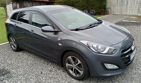 Hyundai i30 CW 1.6i CRDi  Family - 4