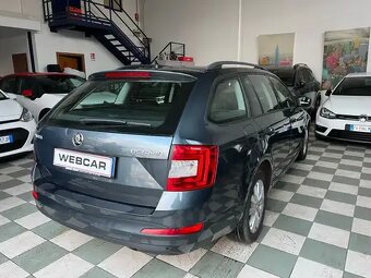 Škoda Octavia 1.6 TDi Ambiente DSG - 4