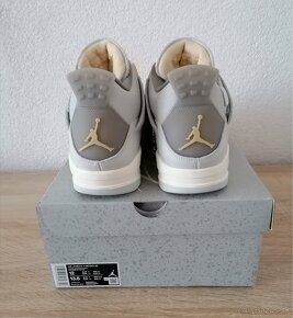 Air Jordan 4 Photon Dust - 4