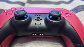 PS5 Dualsense Ovládač - Cosmic Red - 4