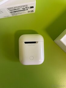 Apple airpods 2 nabijacie puzdro - 4