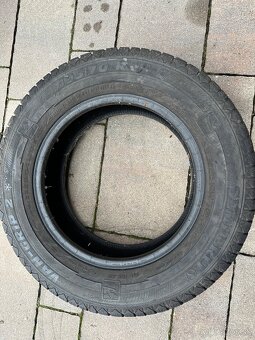 195/70 R15C - 4