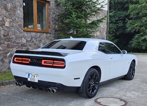 Predám Dodge Challenger GT 3.6 V6 AWD 2018 - 4