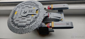 Lego Star Trek Enterprise D - 4