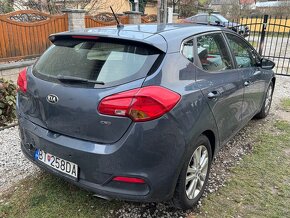 KIA CEED 1.6Crdi 2013 Automat PLNE POJAZDNÉ - 4