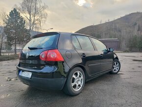 Volkswagen Golf 5 (1.9 TDI) - 4