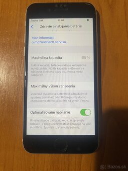 iPhone SE 2020 64GB - 4