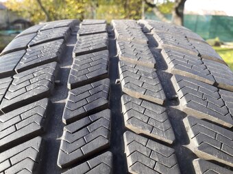 225/45 r17 zimne pneumatiky barum - 4