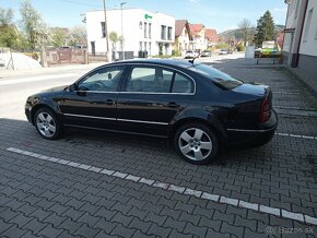 Superb 1 2L TDI 103 kw 2006 rok - 4