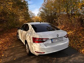 Škoda superb 3 2.0tdi DSG po servise - 4