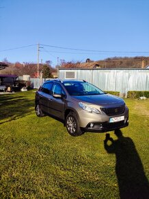 Peugeot 2008 1.2i PureTech - 4