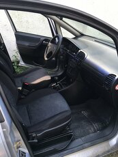 Opel Zafira 1.8 16V - 4