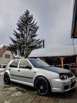 Volkswagen golf - 4