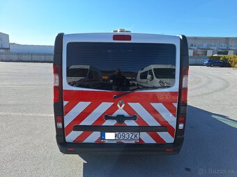 Renault Trafic 1,6 Dci -- 6 miestne - 4