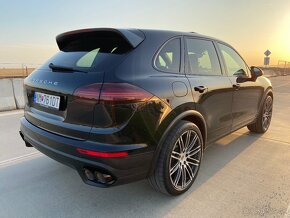 Porsche Cayenne Diesel V6 Facelift 21"Turbo III ACC Panorama - 4