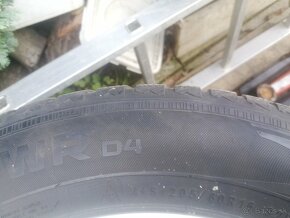 3ks zimné pneumatiky NOKIAN 205/60 R16 - 4